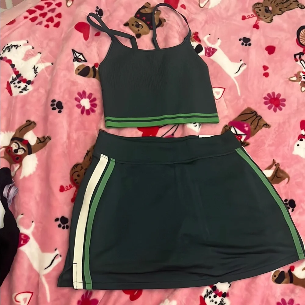 PINK sports bra and skirt set nwt - Picture 1 of 6